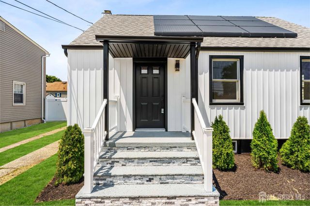 234 Old Road, Sewaren, NJ 07077