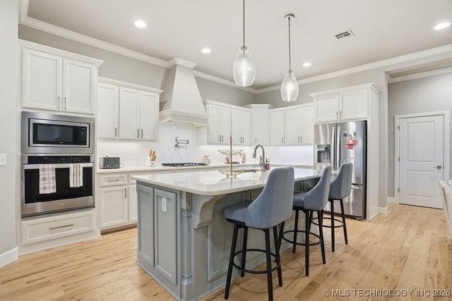 2818 E Quaker Street, Broken Arrow, OK 74014