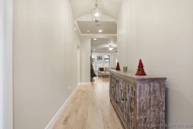 2818 E Quaker Street, Broken Arrow, OK 74014