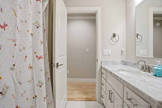 2818 E Quaker Street, Broken Arrow, OK 74014