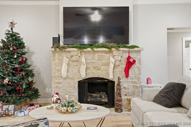 2818 E Quaker Street, Broken Arrow, OK 74014