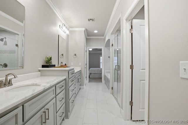 2818 E Quaker Street, Broken Arrow, OK 74014