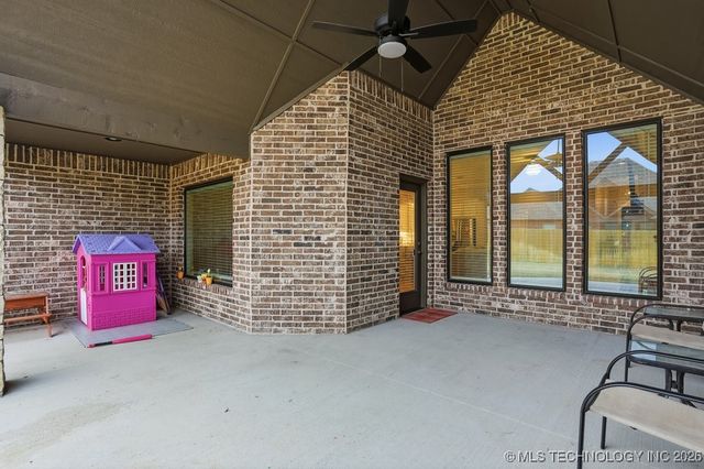 2818 E Quaker Street, Broken Arrow, OK 74014