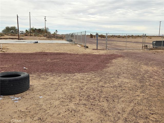 45985 National Trails, Newberry Springs, CA 92365