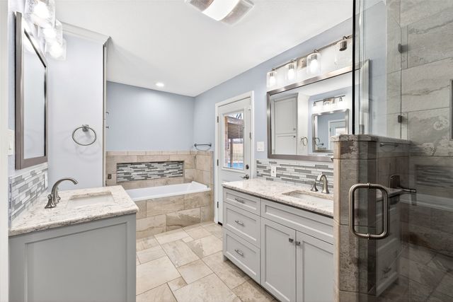 2032 Briar Trail, Hurst, TX 76054