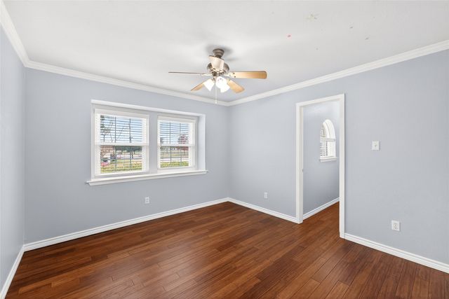 2032 Briar Trail, Hurst, TX 76054