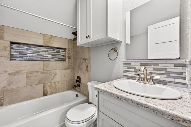 2032 Briar Trail, Hurst, TX 76054