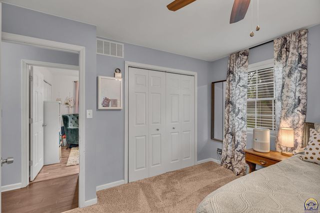 1926 NW Taylor ST, Topeka, KS 66608