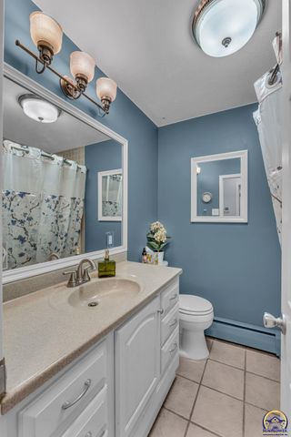 1926 NW Taylor ST, Topeka, KS 66608