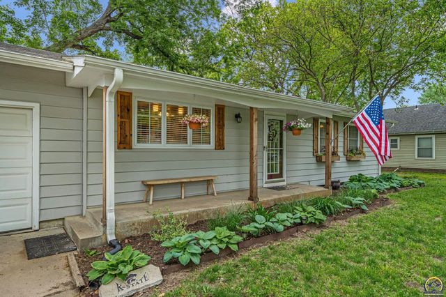 1926 NW Taylor ST, Topeka, KS 66608