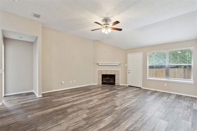 845 Beaver Creek Drive, Burleson, TX 76028