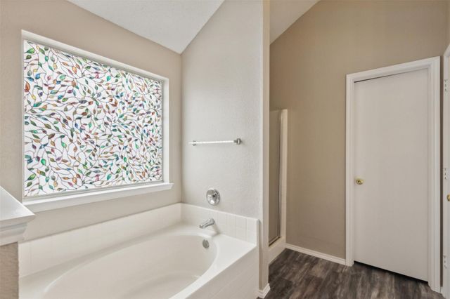845 Beaver Creek Drive, Burleson, TX 76028