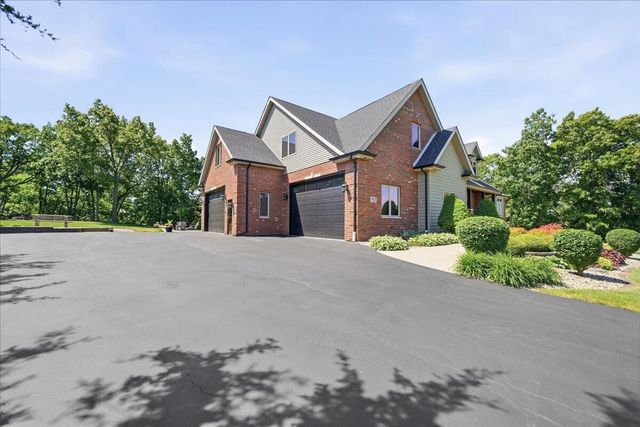 4921 W 120th Avenue, Crown Point, IN 46307