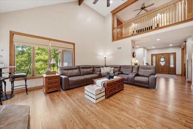 4921 W 120th Avenue, Crown Point, IN 46307