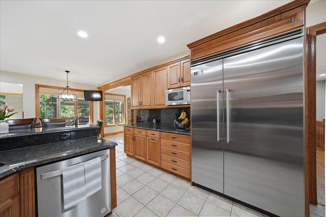 4921 W 120th Avenue, Crown Point, IN 46307