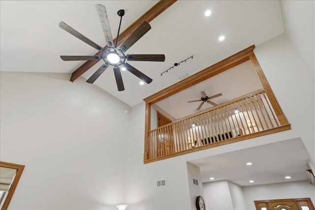 4921 W 120th Avenue, Crown Point, IN 46307