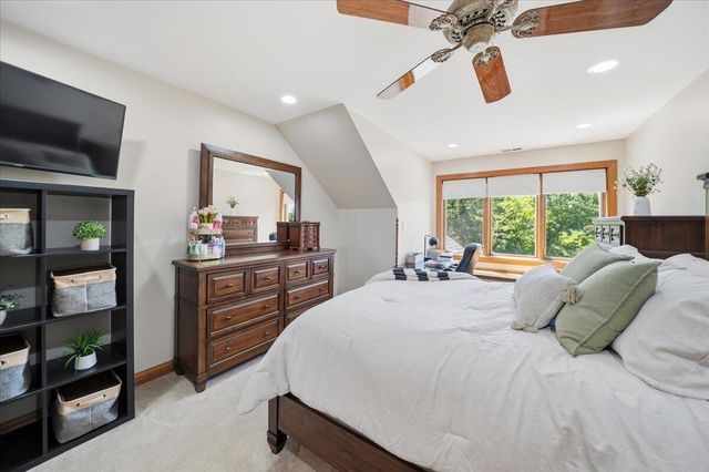 4921 W 120th Avenue, Crown Point, IN 46307