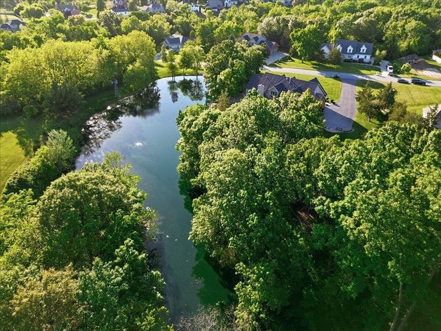 4921 W 120th Avenue, Crown Point, IN 46307