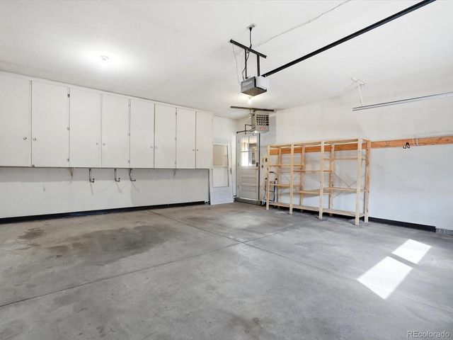 8524 W 10th Avenue, Lakewood, CO 80215