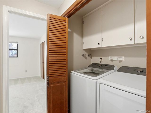 8524 W 10th Avenue, Lakewood, CO 80215