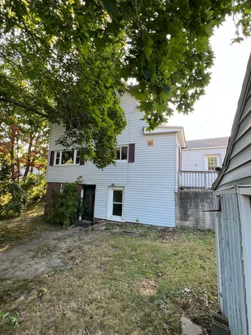 93 Winter Street, Rochester, NH 03867