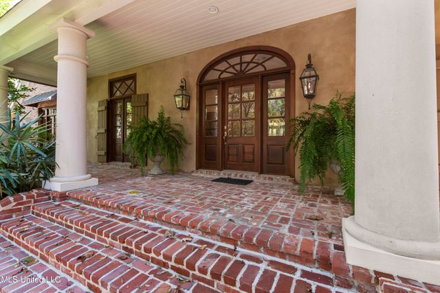 1 Laws Crossing, Madison, MS 39110