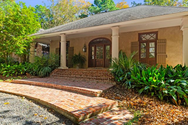 1 Laws Crossing, Madison, MS 39110