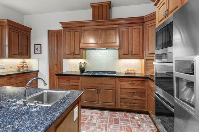 1 Laws Crossing, Madison, MS 39110