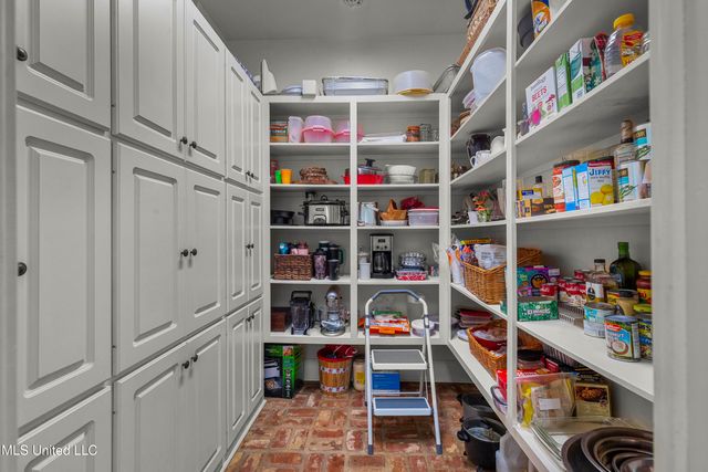 1 Laws Crossing, Madison, MS 39110