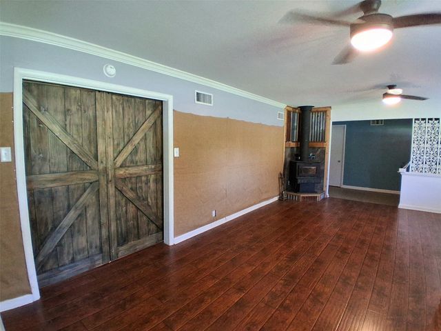 509 N Winnsboro Street, Quitman, TX 75783