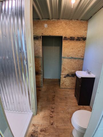 509 N Winnsboro Street, Quitman, TX 75783