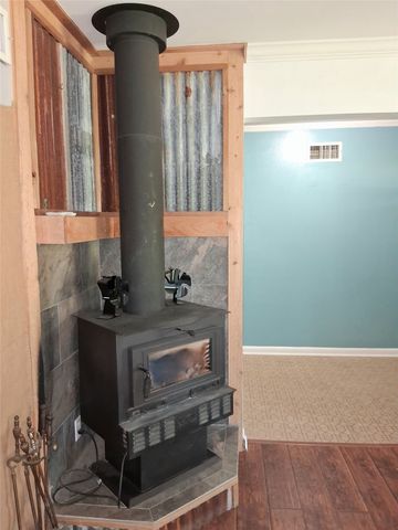 509 N Winnsboro Street, Quitman, TX 75783