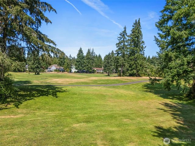 511 E Old Ranch Road, Allyn, WA 98524