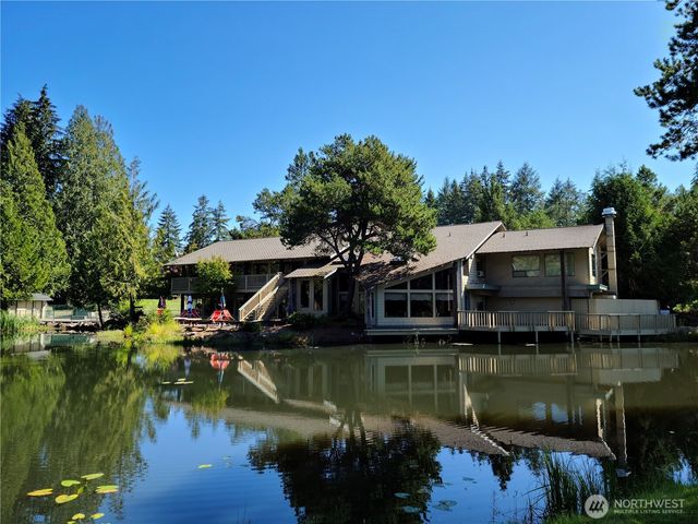 511 E Old Ranch Road, Allyn, WA 98524