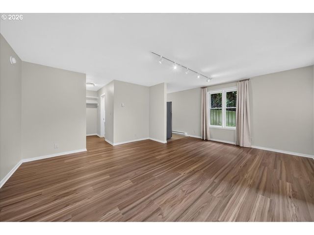 711 Nw 20TH Ave, Portland, OR 97209