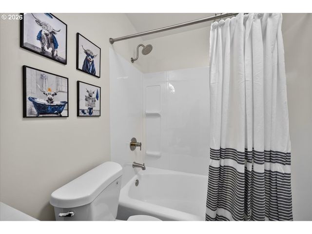 711 Nw 20TH Ave, Portland, OR 97209