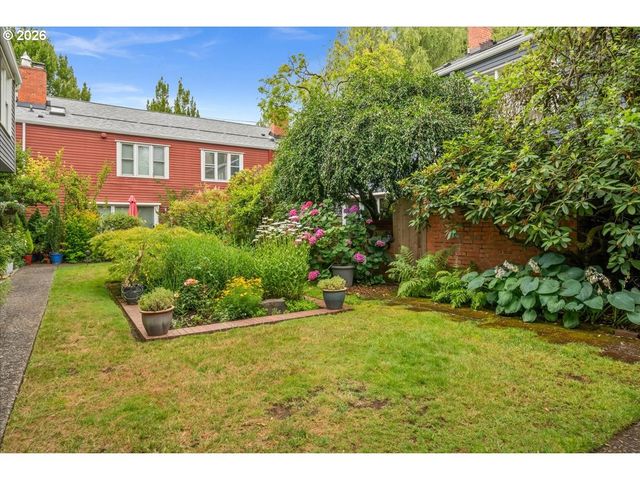 711 Nw 20TH Ave, Portland, OR 97209