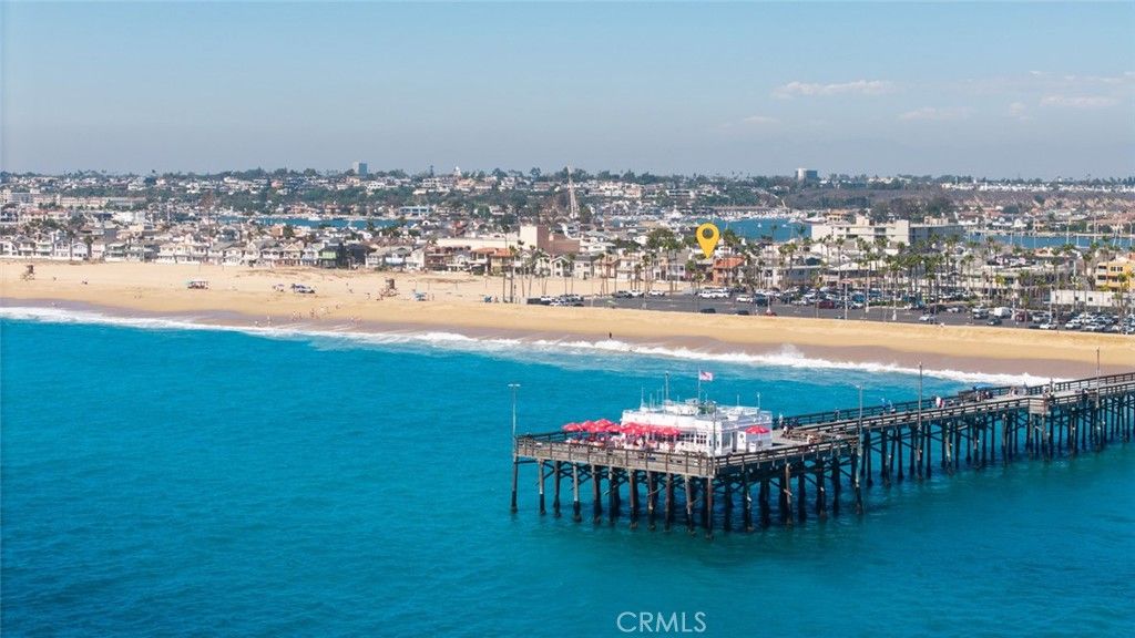 412 E Oceanfront, Newport Beach, CA 92661 — photo 2