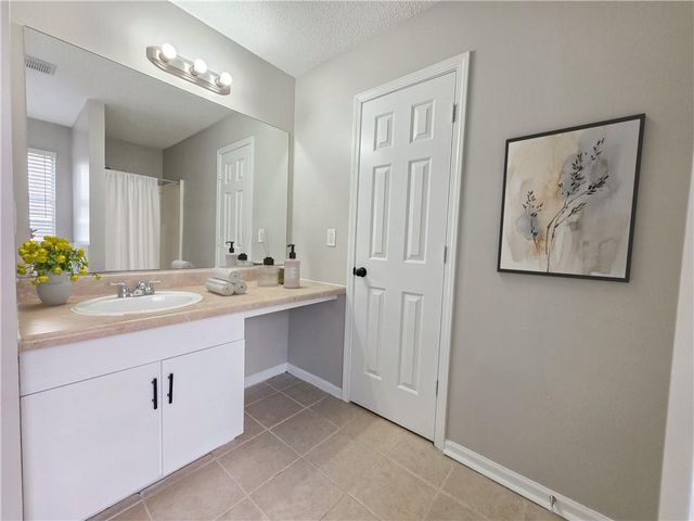 2281 RAMBLING Way, Lithonia, GA 30058