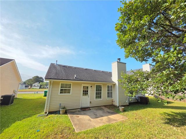 2281 RAMBLING Way, Lithonia, GA 30058