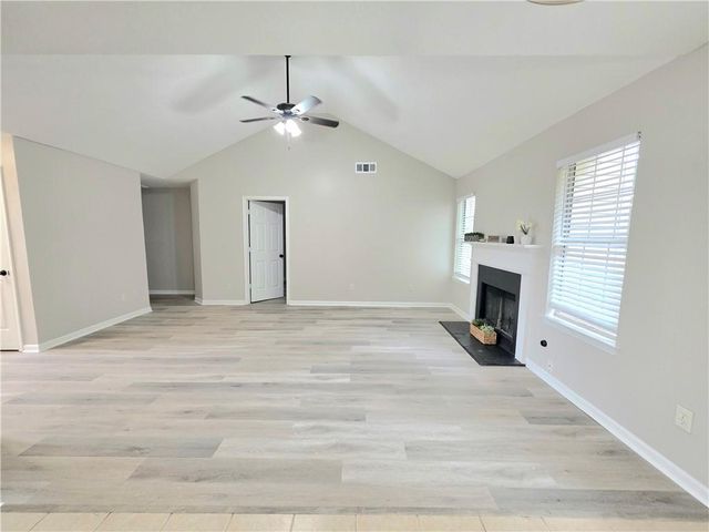 2281 RAMBLING Way, Lithonia, GA 30058