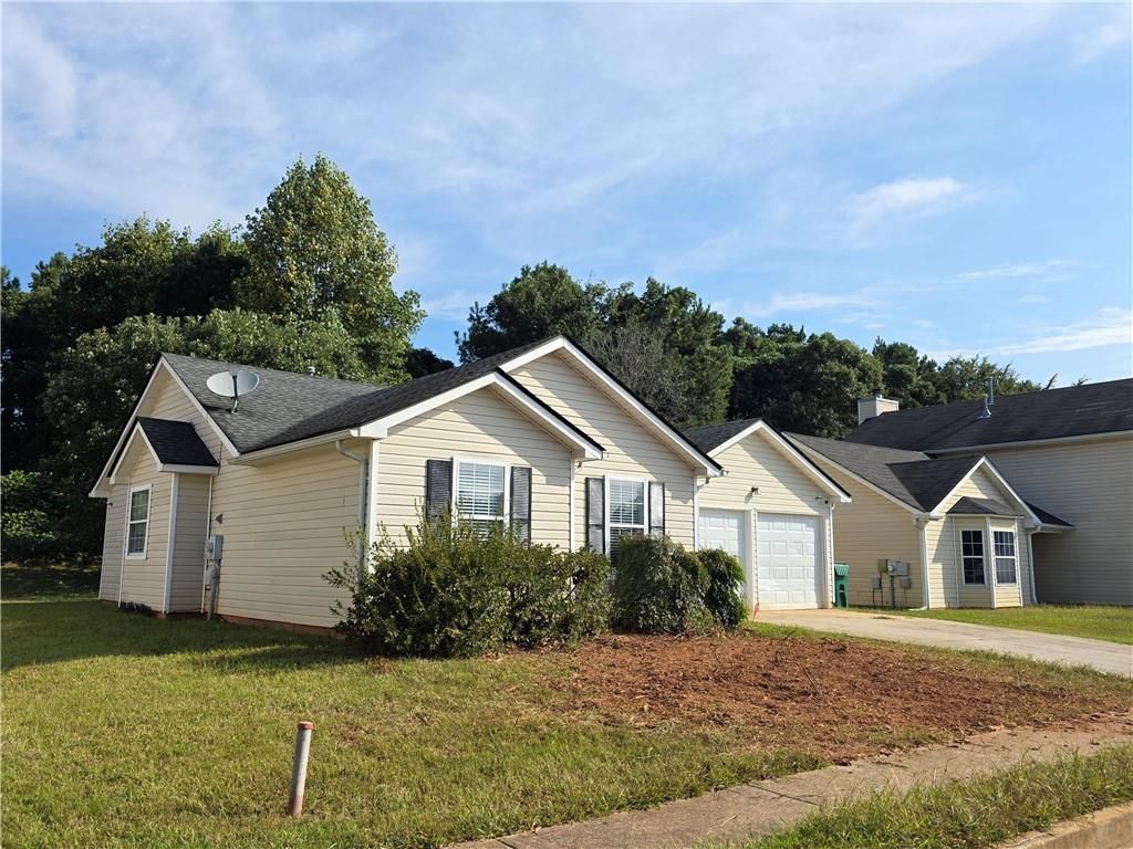 2281 RAMBLING Way, Lithonia, GA 30058
