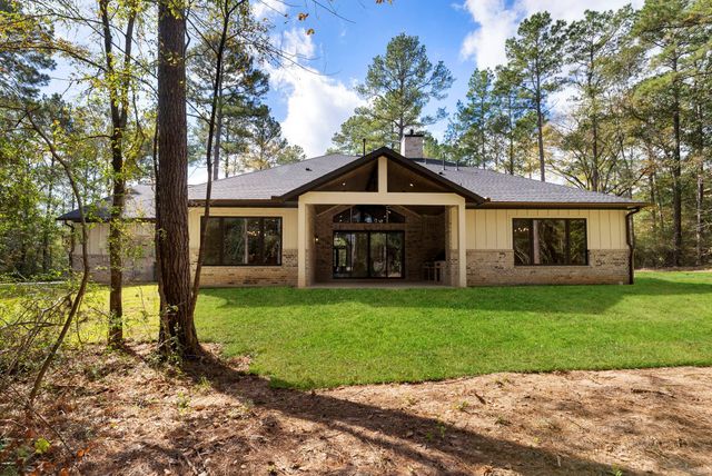 148 Sandpiper Drive, New Waverly, TX 77358