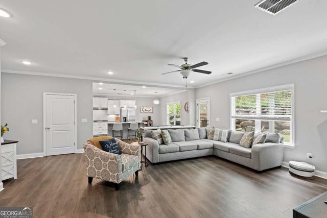 540 Glen Abbey Circle SE, Mableton, GA 30126