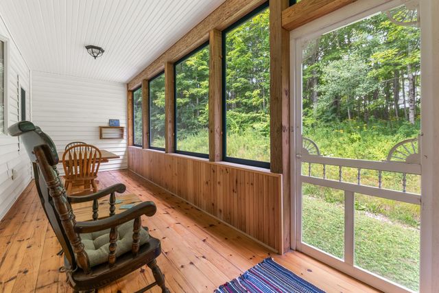 263 Barrett Road, New London, NH 03257