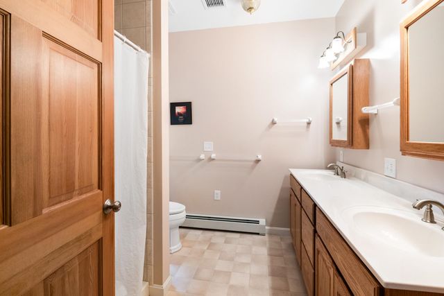 263 Barrett Road, New London, NH 03257