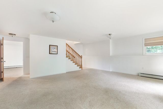 263 Barrett Road, New London, NH 03257