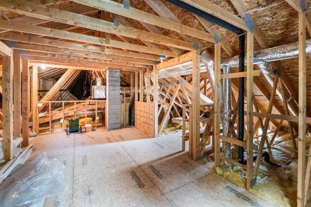 263 Barrett Road, New London, NH 03257