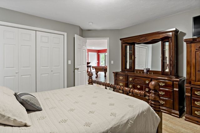 1084 Laurel St, Fall River, MA 02721