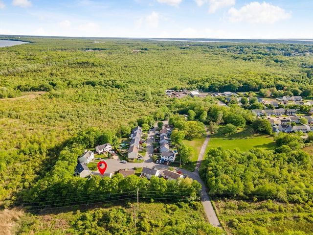 1084 Laurel St, Fall River, MA 02721
